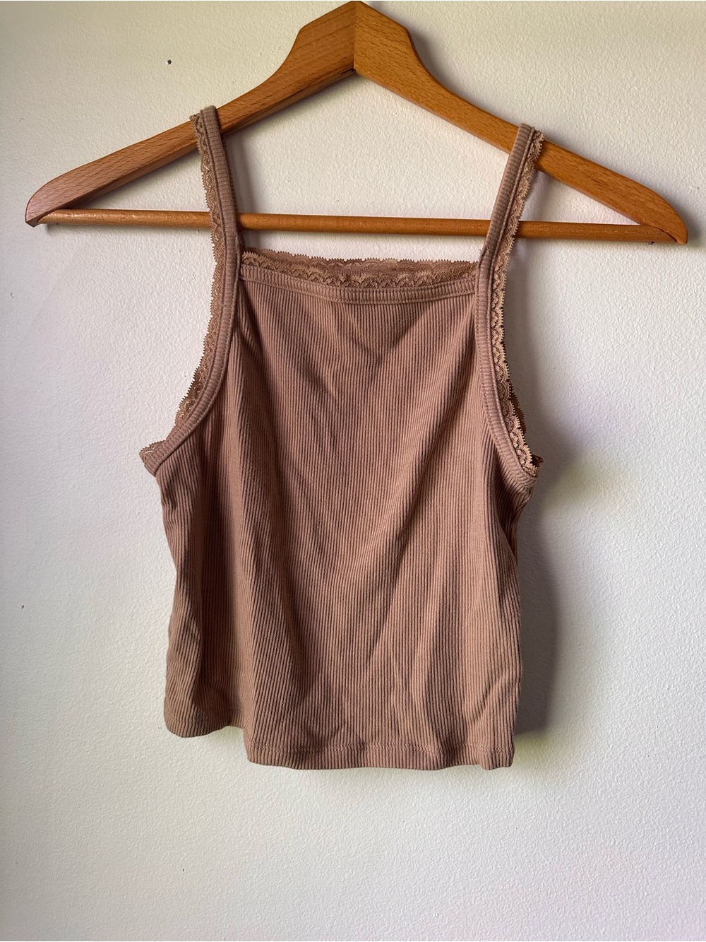 American Eagle Outfitters Ribbed Lace-Trim Camisole - Brown